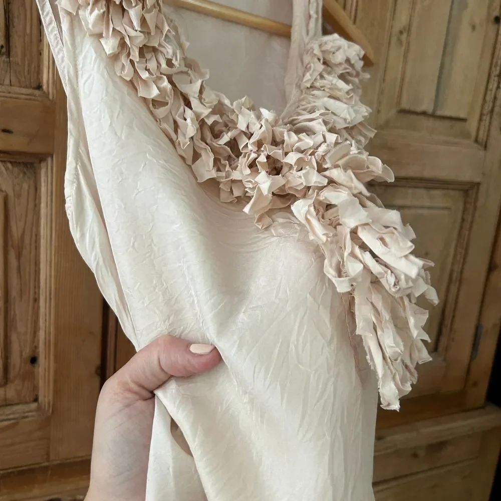 J. Crew Pale Pink‎ Silk Blouse Sleeveless Top Fringe Collar V-Neck Womens Size 6